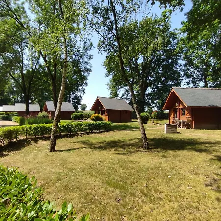 Camping Le Domaine Du Cerf Blanc Carentoir